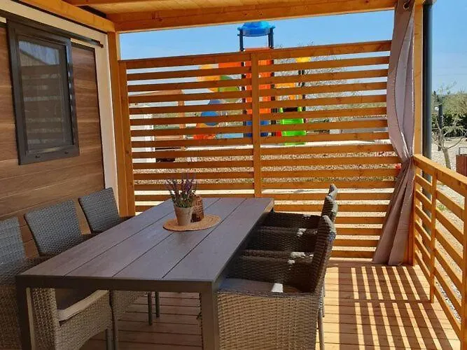 Mobile Homes Karlo & Dino - Two Bedroom Mobile Home With Terrace Pula