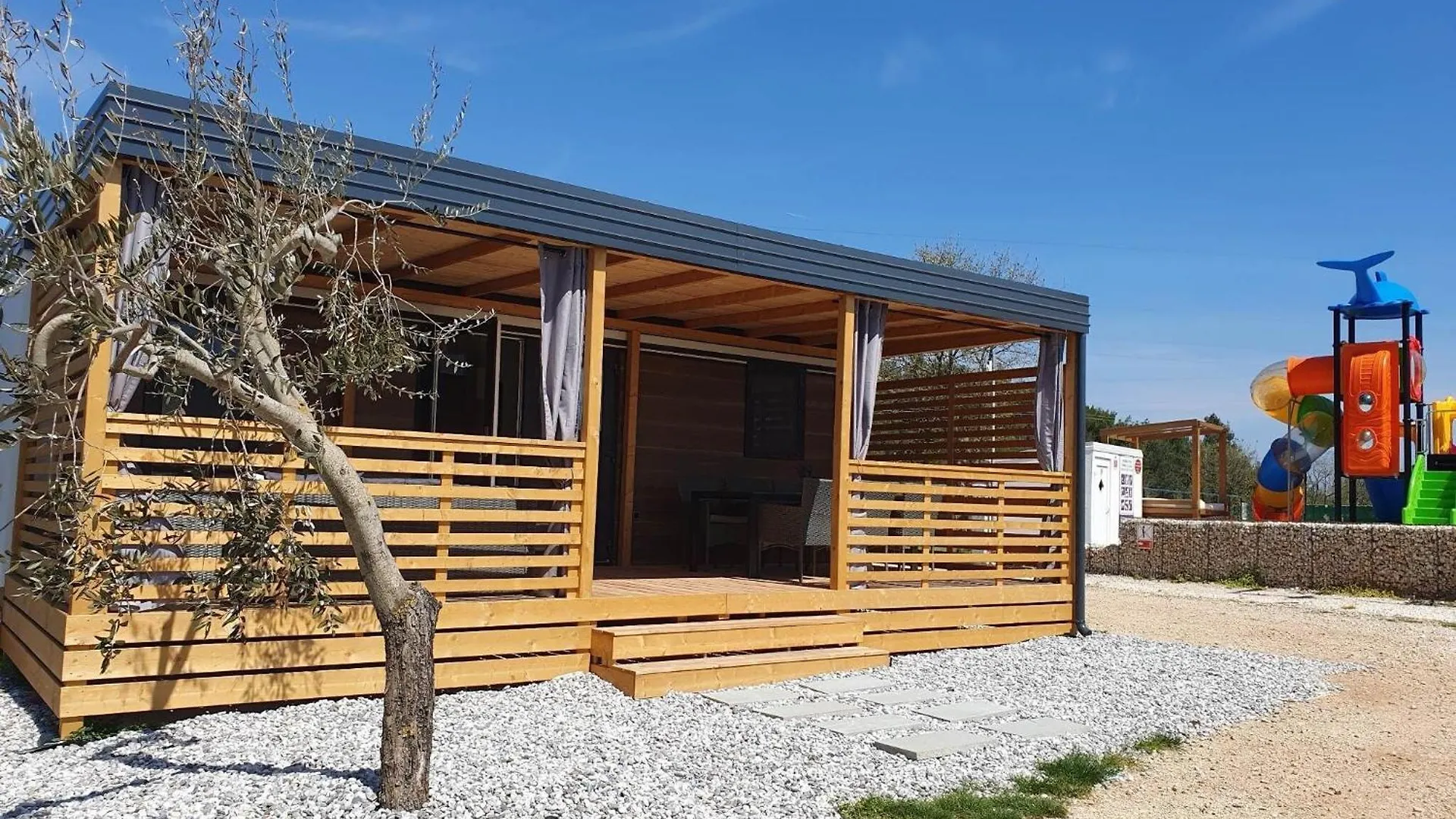 Holiday home Mobile Homes Karlo & Dino - Two Bedroom Mobile Home With Terrace Pula